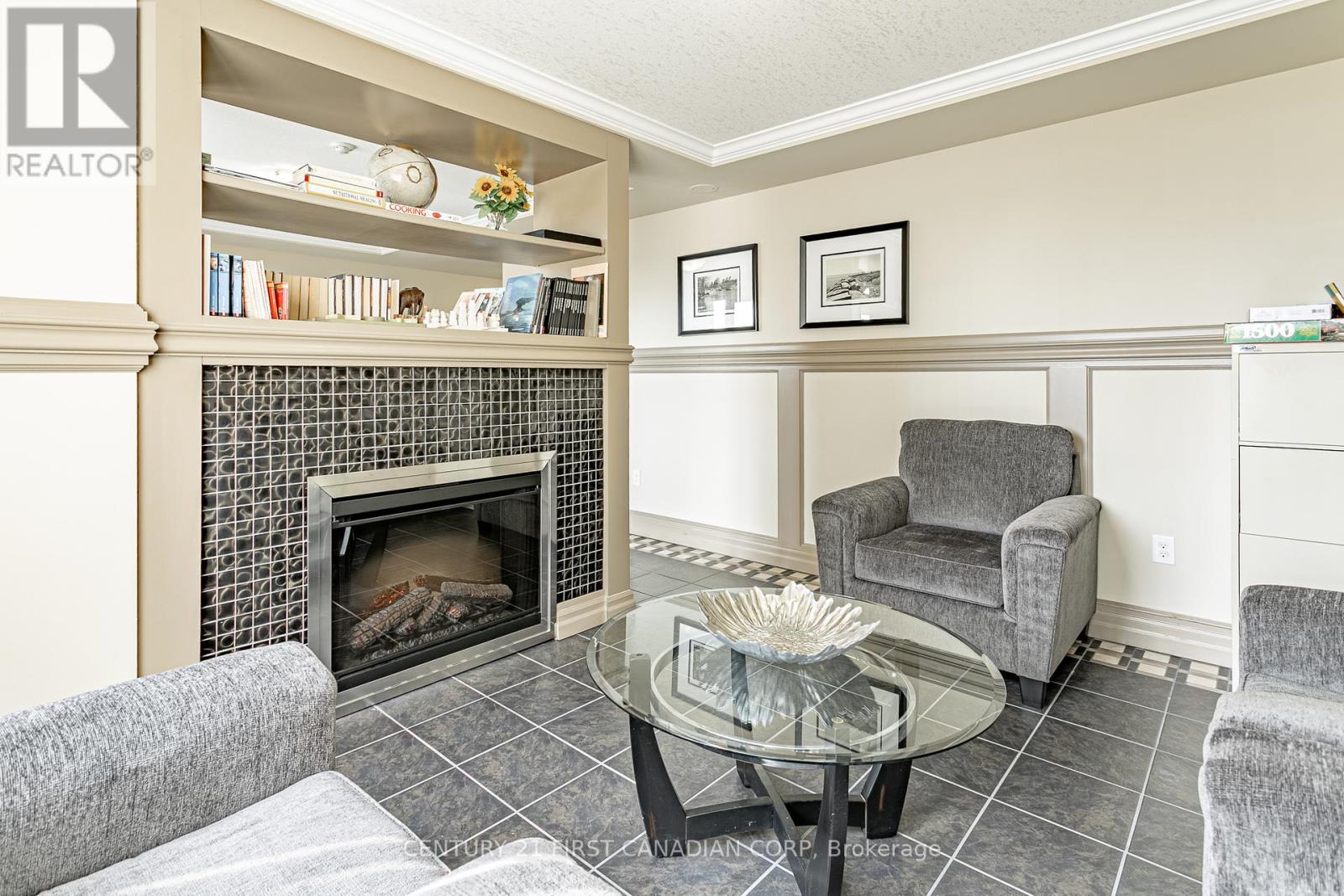 Photo 3 of 312 1030 Coronation Drive, London North ON