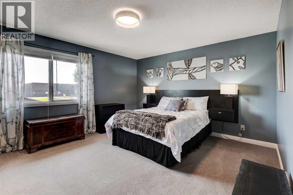 Single Family House for Sale in  Prestwick Close SE McKenzie Towne Calgary 