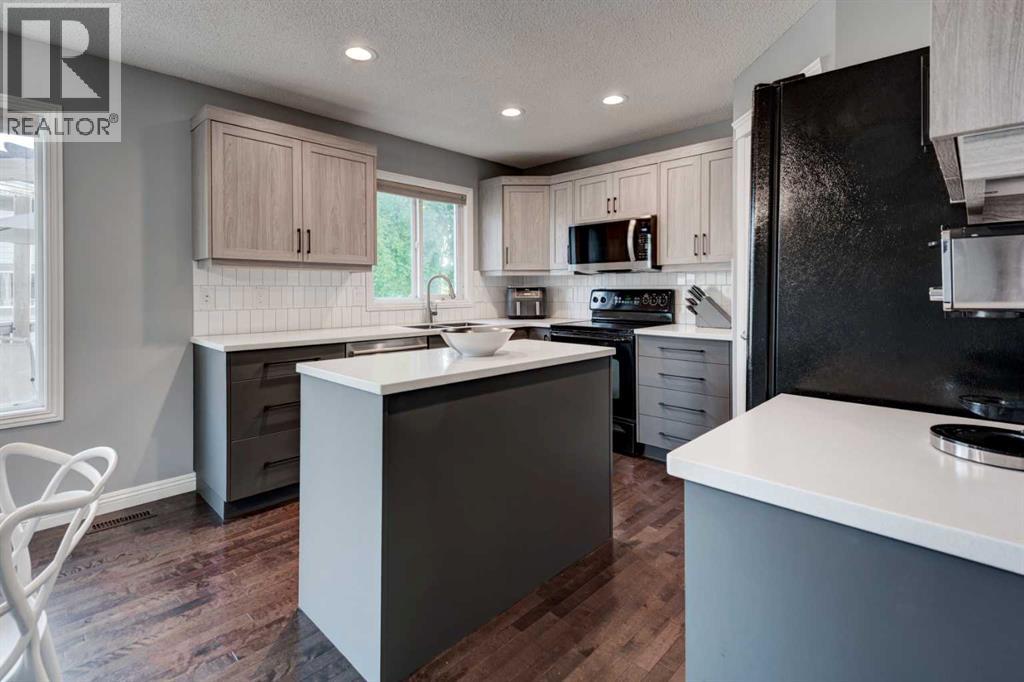 Single Family House for Sale in  Prestwick Close SE McKenzie Towne Calgary 