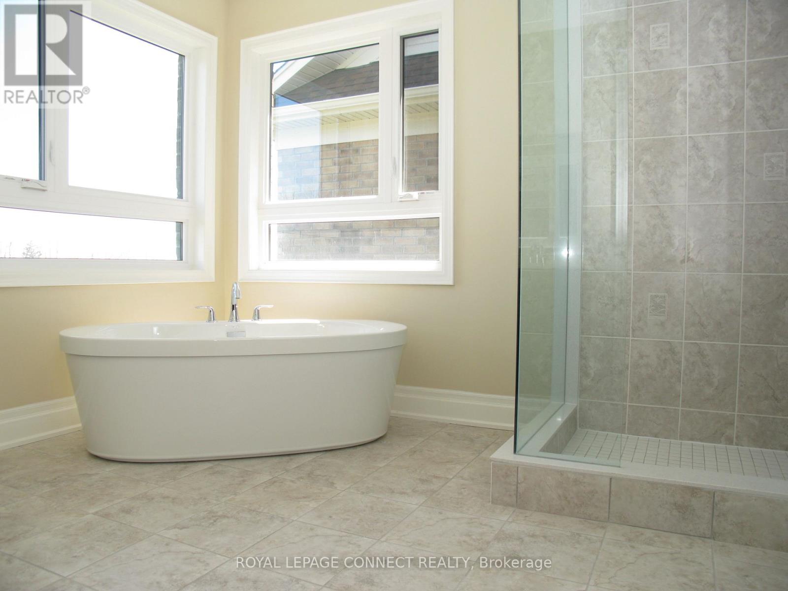 Single Family House for Sale in  HURST AVENUE Vaughan (Patterson) 