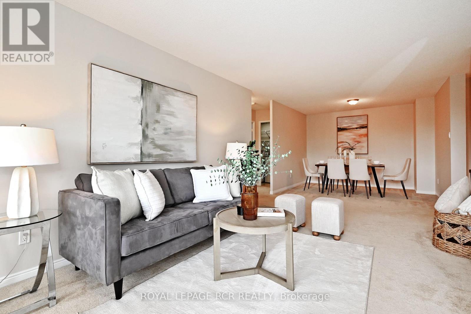 Photo 29 of 311 14924 Yonge Street, Aurora ON
