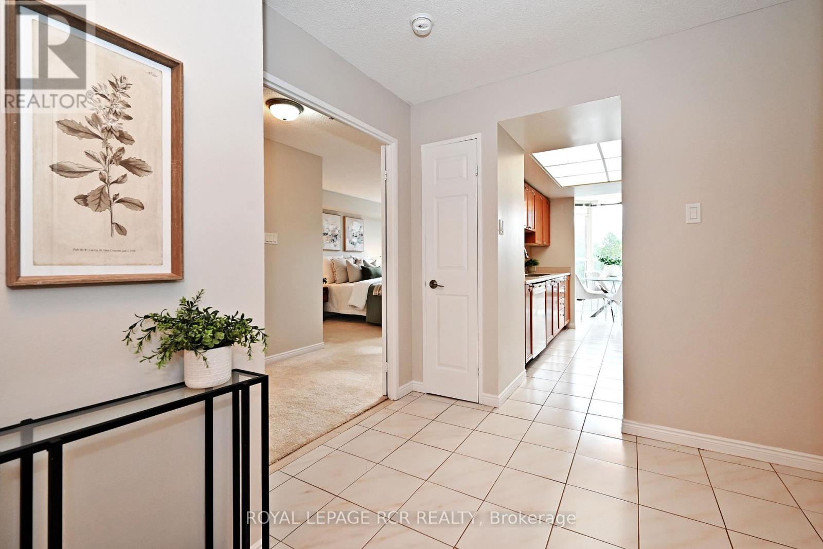 Photo 33 of 311 14924 Yonge Street, Aurora ON