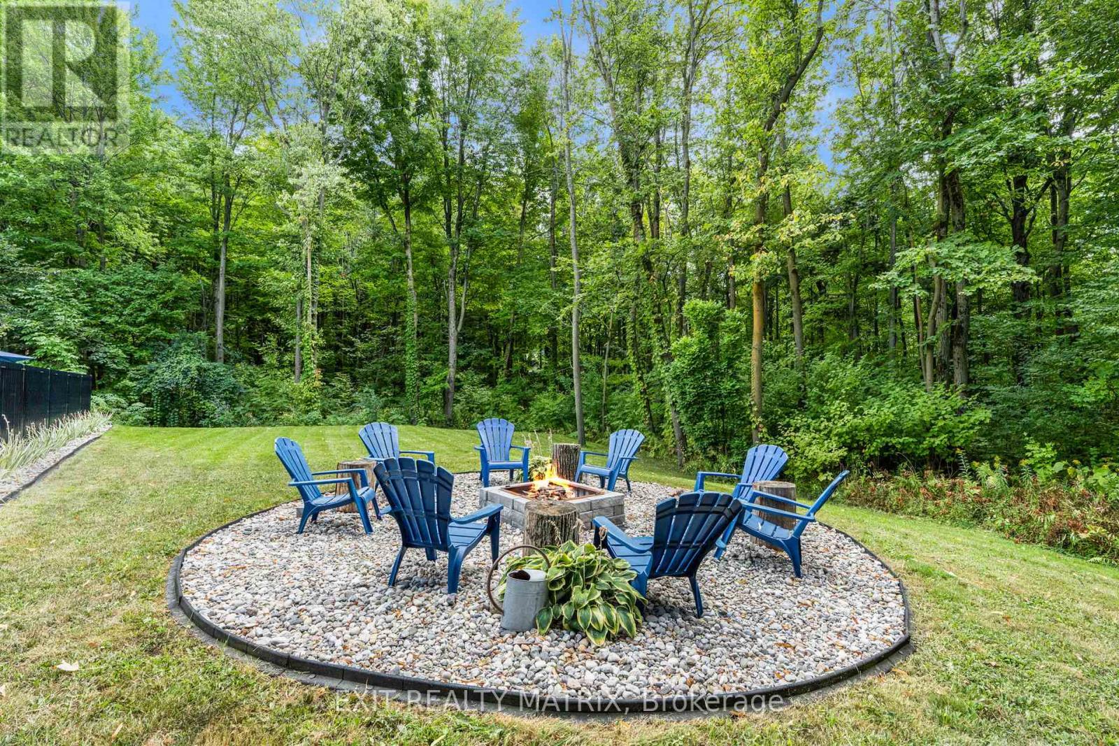 Photo 21 of 1736 Groves Road, Russell ON