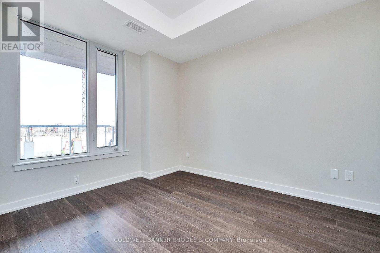 Photo 2 of 512 530 De Mazenod Avenue, Ottawa ON