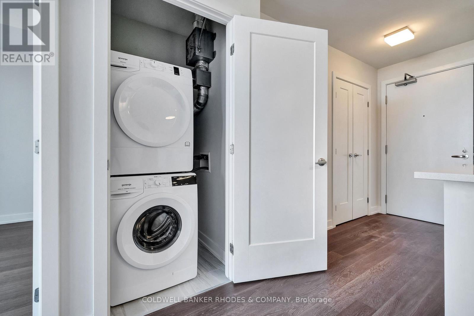 Photo 11 of 512 530 De Mazenod Avenue, Ottawa ON