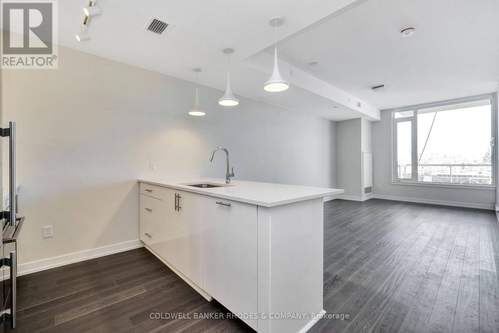 Photo 13 of 512 530 De Mazenod Avenue, Ottawa ON