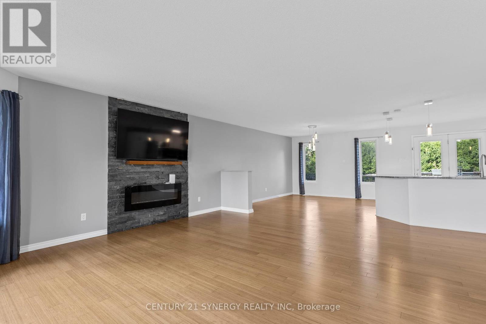 Photo 8 of 6709 Stanmore Street, Ottawa ON