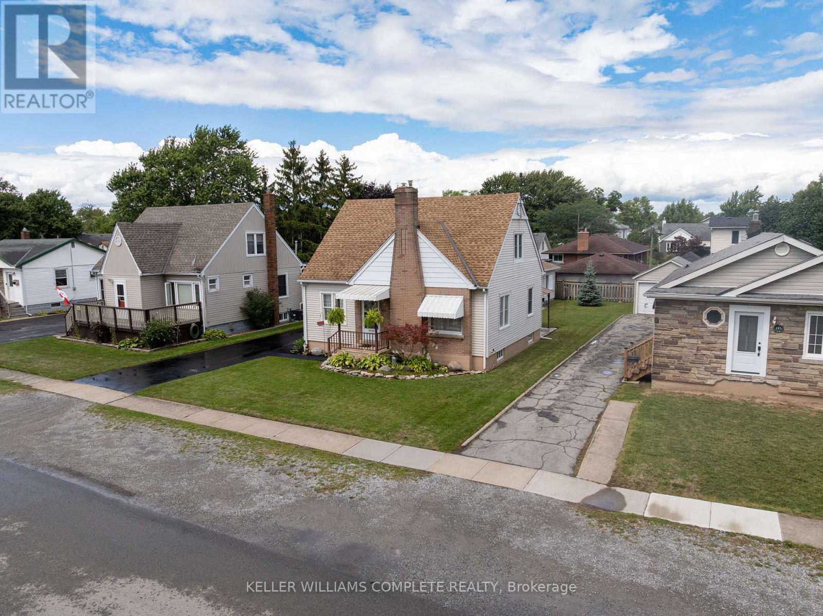 Photo 16 of 109 Highland Avenue, Port Colborne ON