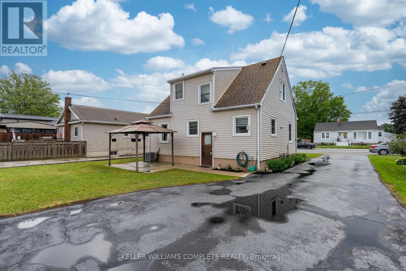 Photo 26 of 109 Highland Avenue, Port Colborne ON