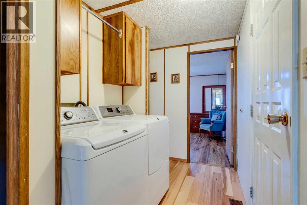 Photo 10 of 101 99 Arbour Lake Road Nw, Calgary AB