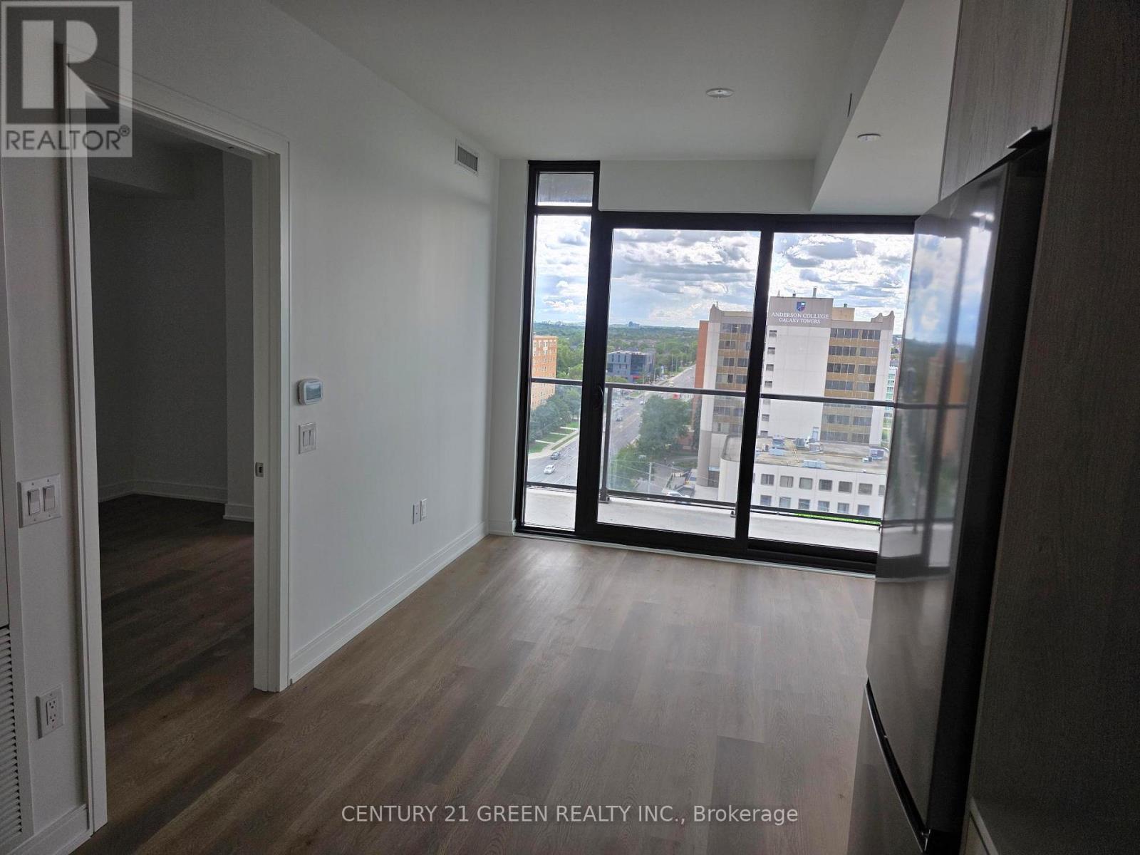 Photo 5 of 1106 89 Dundas Street W, Mississauga ON