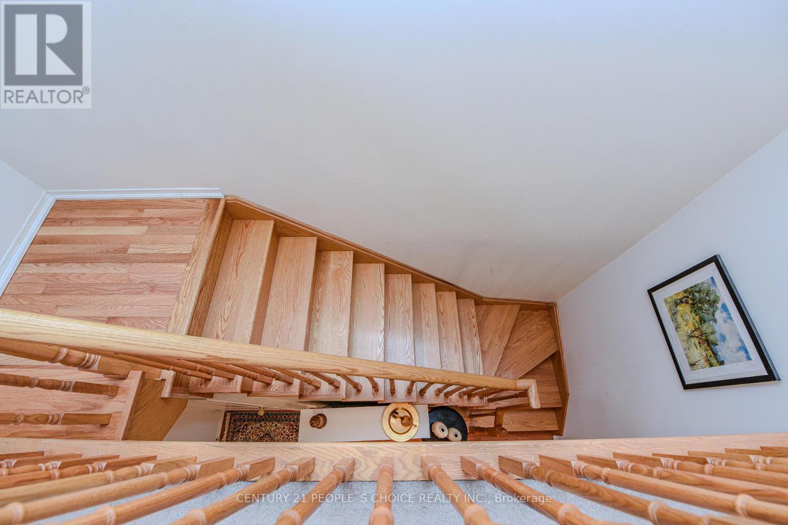 Photo 19 of 2043 Fiddlers Way, Oakville ON