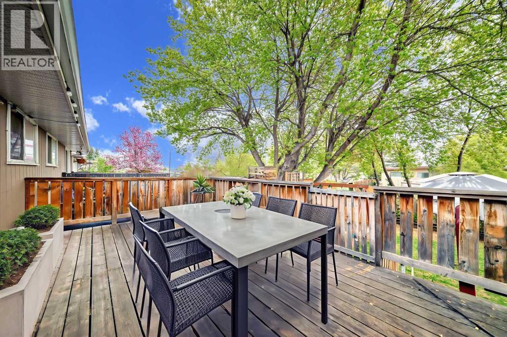 Photo 26 of 1019 Canfield Crescent Sw, Calgary AB