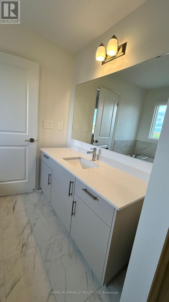 Photo 6 of 1431 Savoline Boulevard, Milton ON