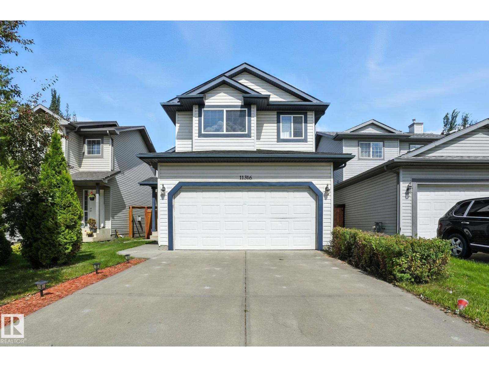 Photo 7 of 11316 167 B Av Nw, Edmonton AB