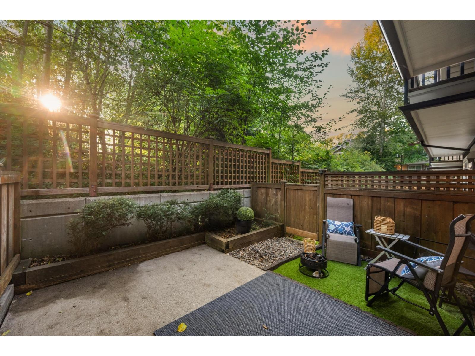 Photo 30 of 101 2979 156 Street, Surrey BC