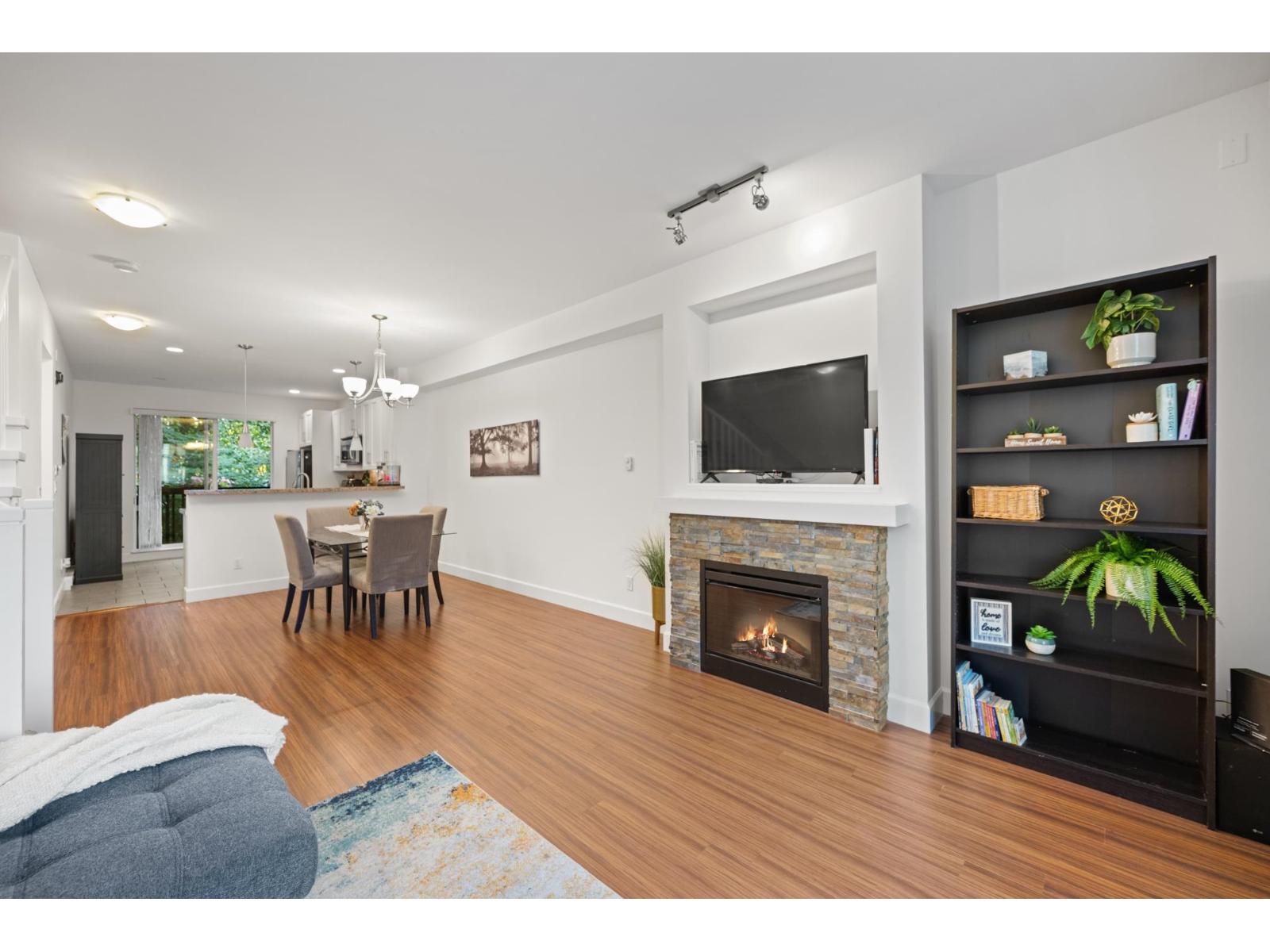Photo 19 of 101 2979 156 Street, Surrey BC