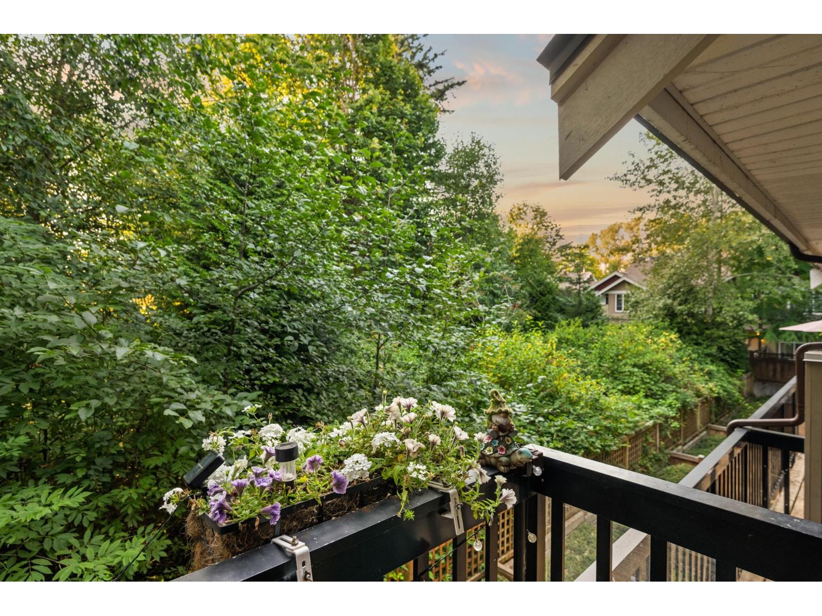 Photo 21 of 101 2979 156 Street, Surrey BC