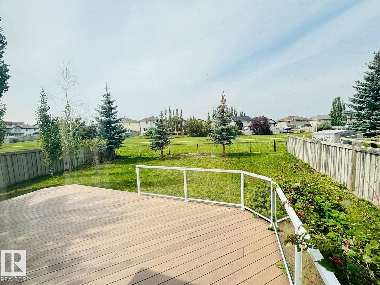 Photo 2 of 2622 Marion Pl Sw, Edmonton AB
