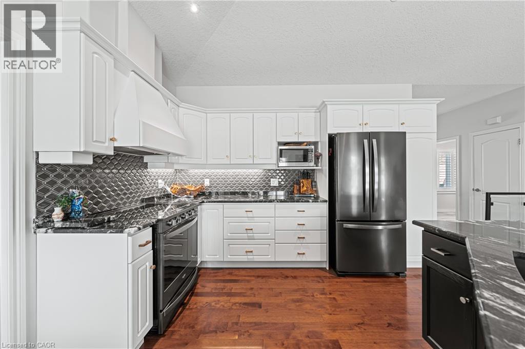 Photo 4 of 152 Devonshire Drive Unit 18, New Hamburg ON