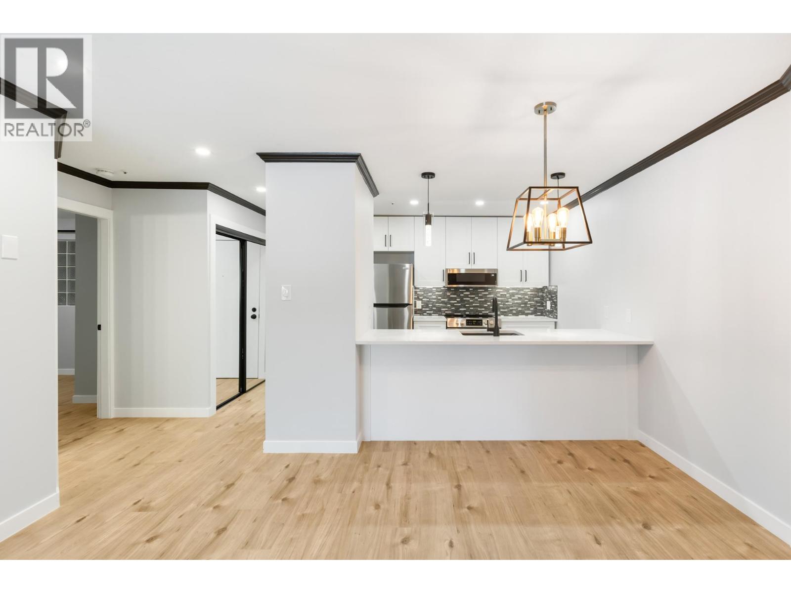 Photo 19 of 207 11595 Fraser Street, Maple Ridge BC