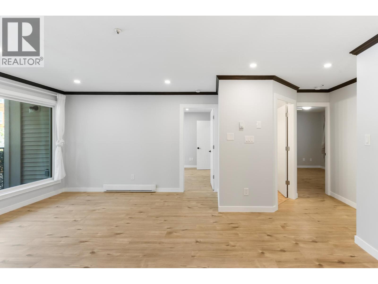Photo 6 of 207 11595 Fraser Street, Maple Ridge BC