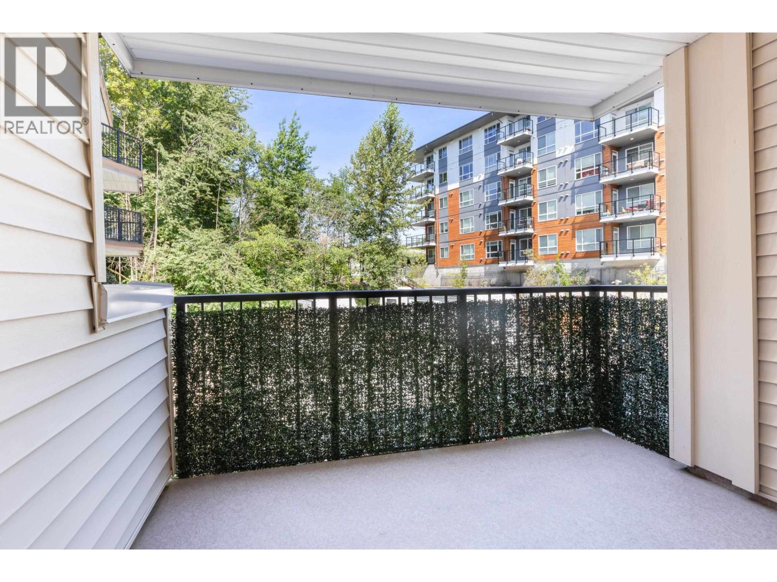 Photo 13 of 207 11595 Fraser Street, Maple Ridge BC