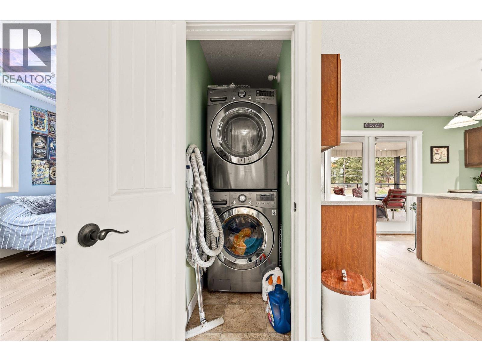  5749 MacKenzie Road, Peachland
