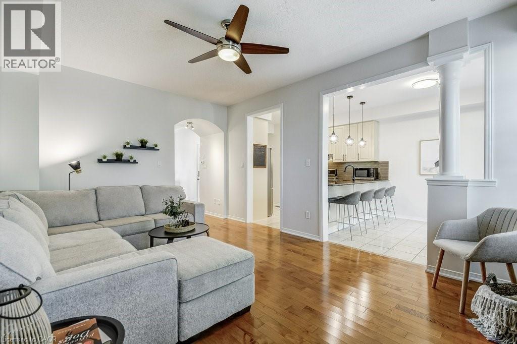 Photo 10 of 45 Cathedral Street, Waterdown ON