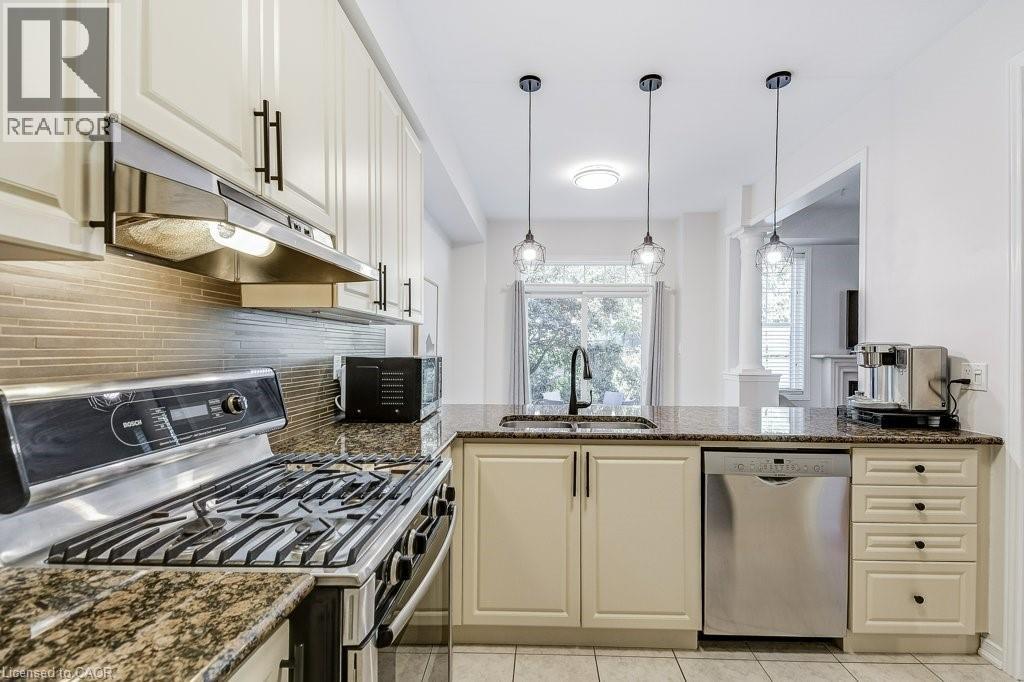 Photo 12 of 45 Cathedral Street, Waterdown ON