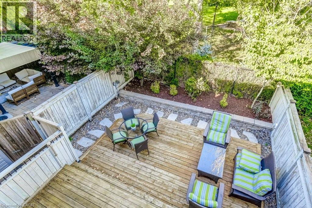 Photo 24 of 45 Cathedral Street, Waterdown ON