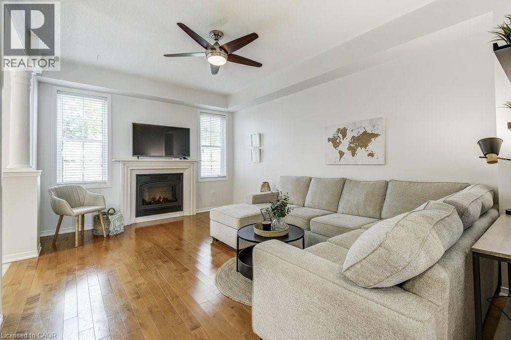 Photo 8 of 45 Cathedral Street, Waterdown ON