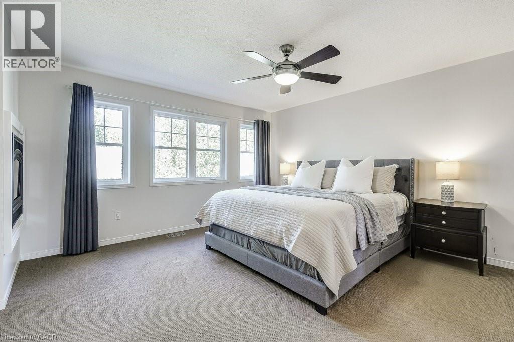 Photo 18 of 45 Cathedral Street, Waterdown ON