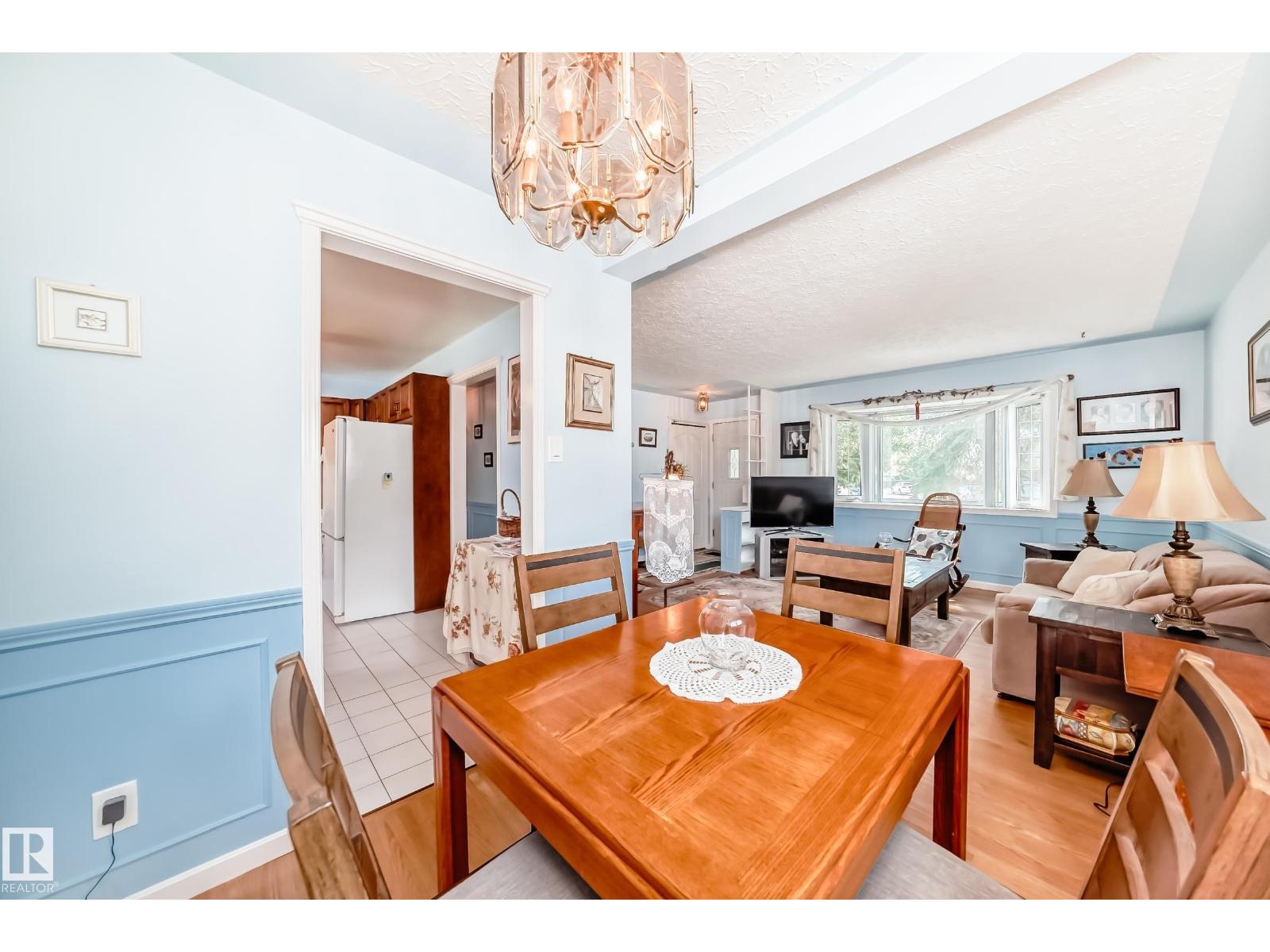 Photo 28 of 8602 158 St Nw, Edmonton AB