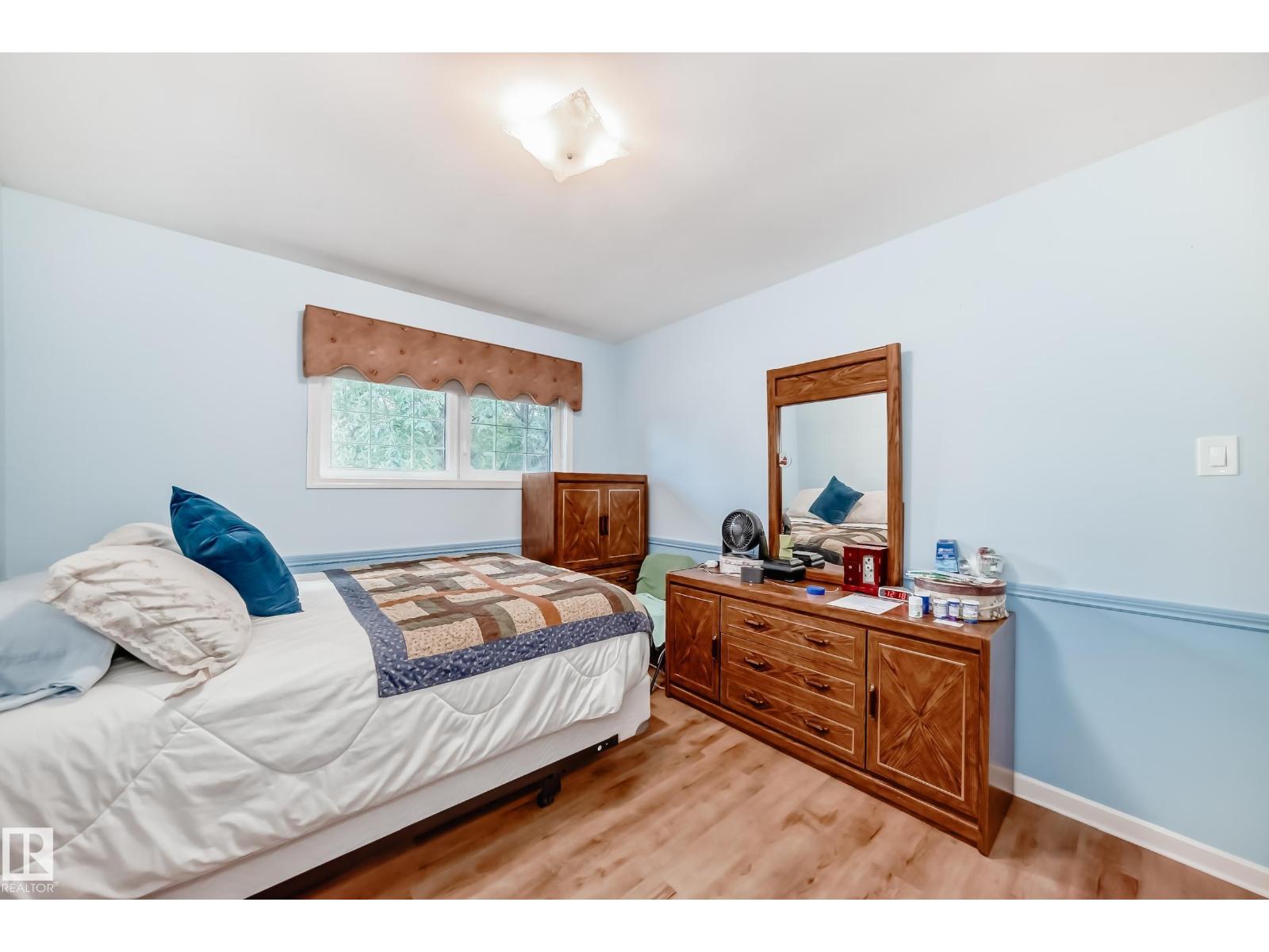 Photo 64 of 8602 158 St Nw, Edmonton AB