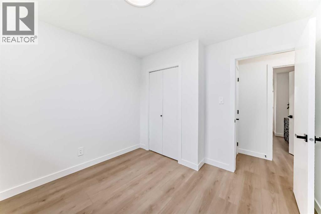 Photo 46 of 636 Cedarille Way Sw, Calgary AB