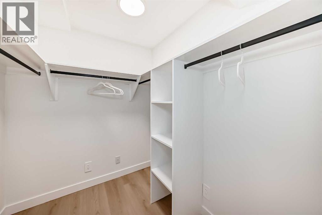 Photo 40 of 636 Cedarille Way Sw, Calgary AB