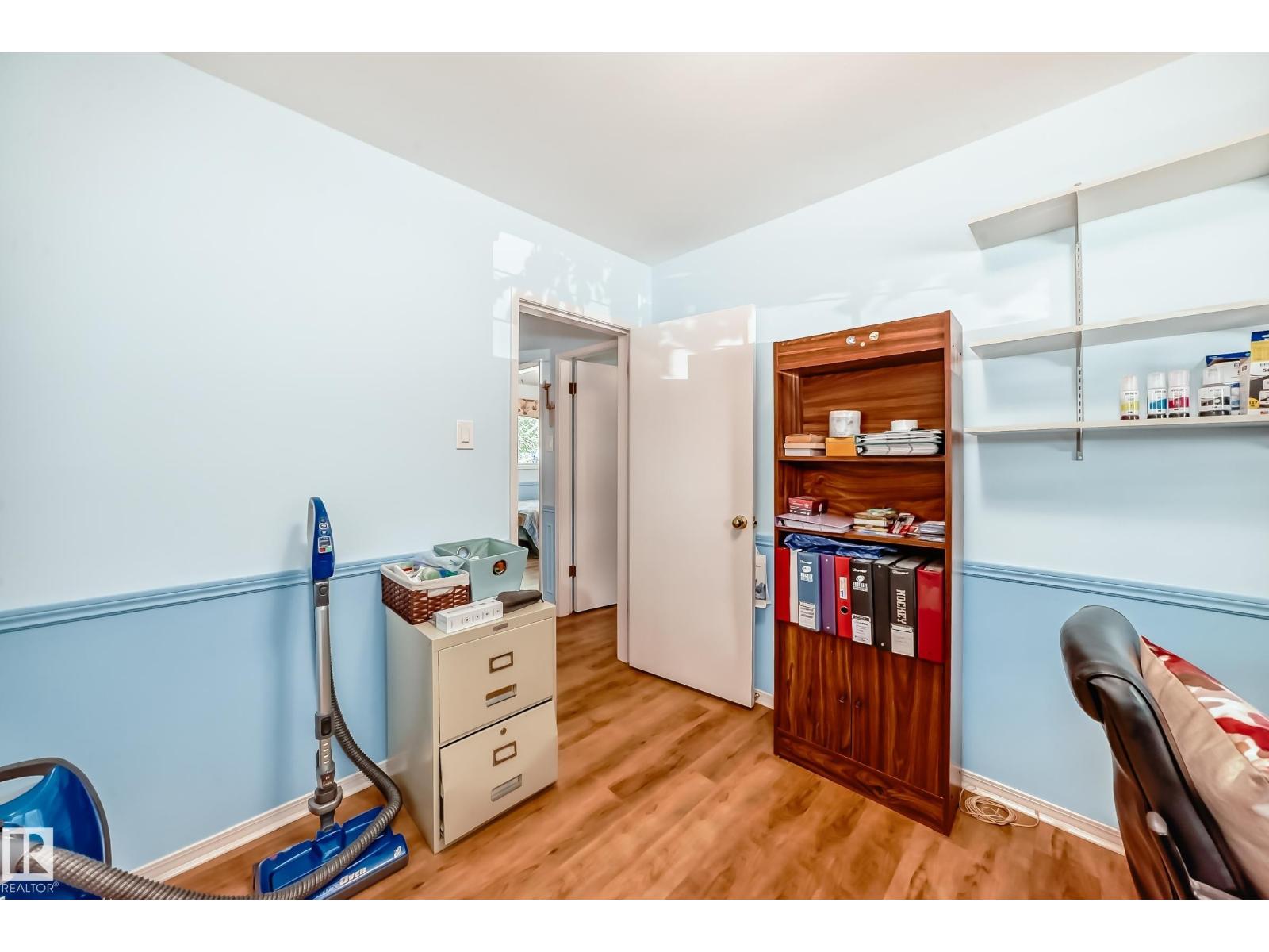 Photo 35 of 8602 158 St Nw, Edmonton AB