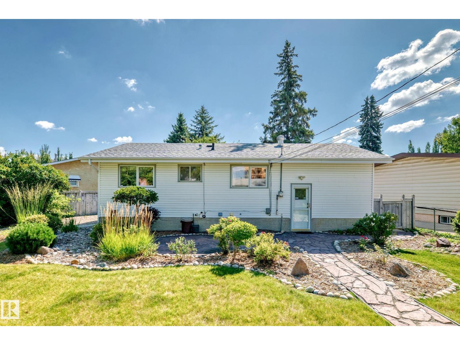 Photo 66 of 8602 158 St Nw, Edmonton AB
