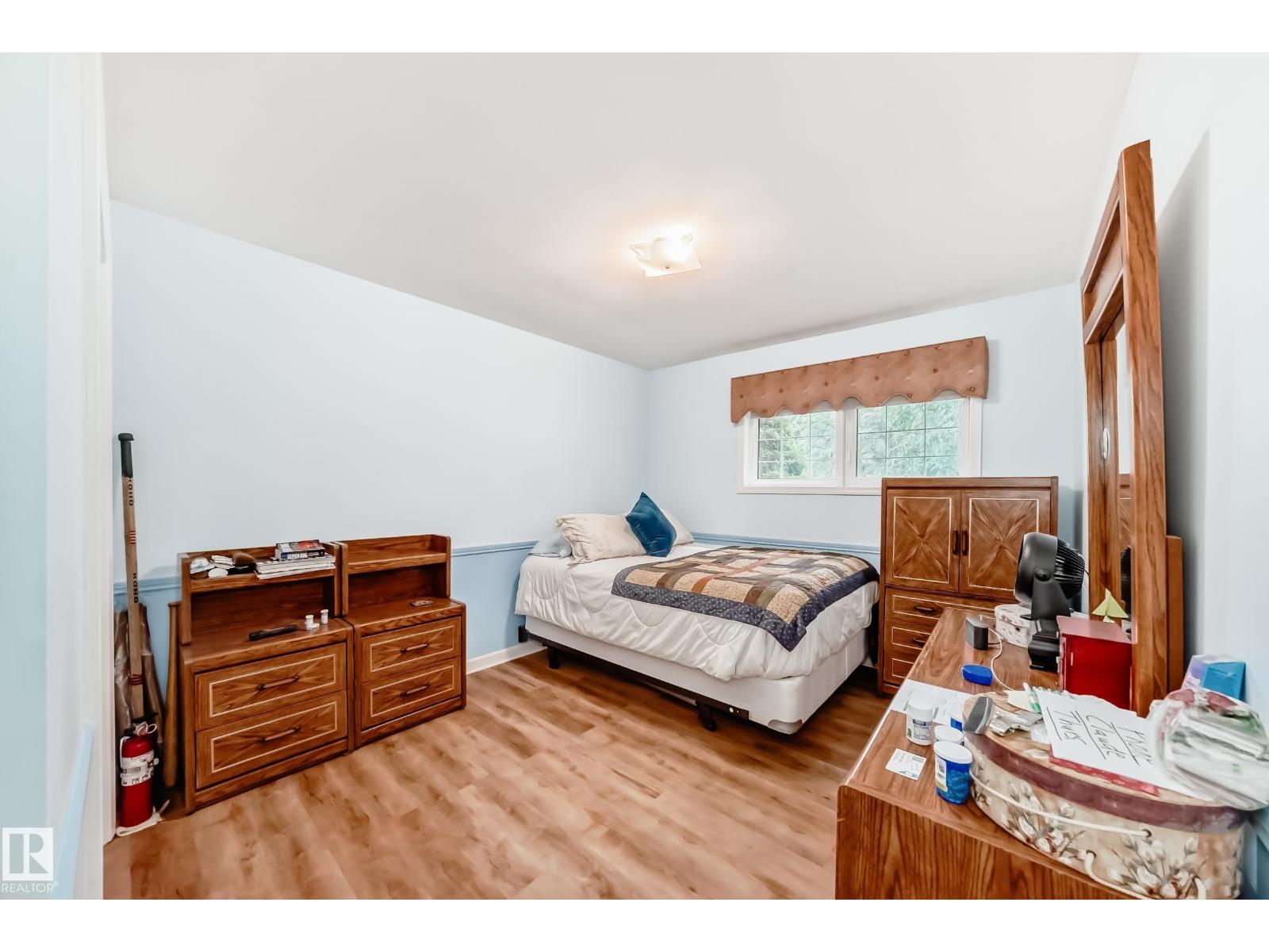 Photo 16 of 8602 158 St Nw, Edmonton AB