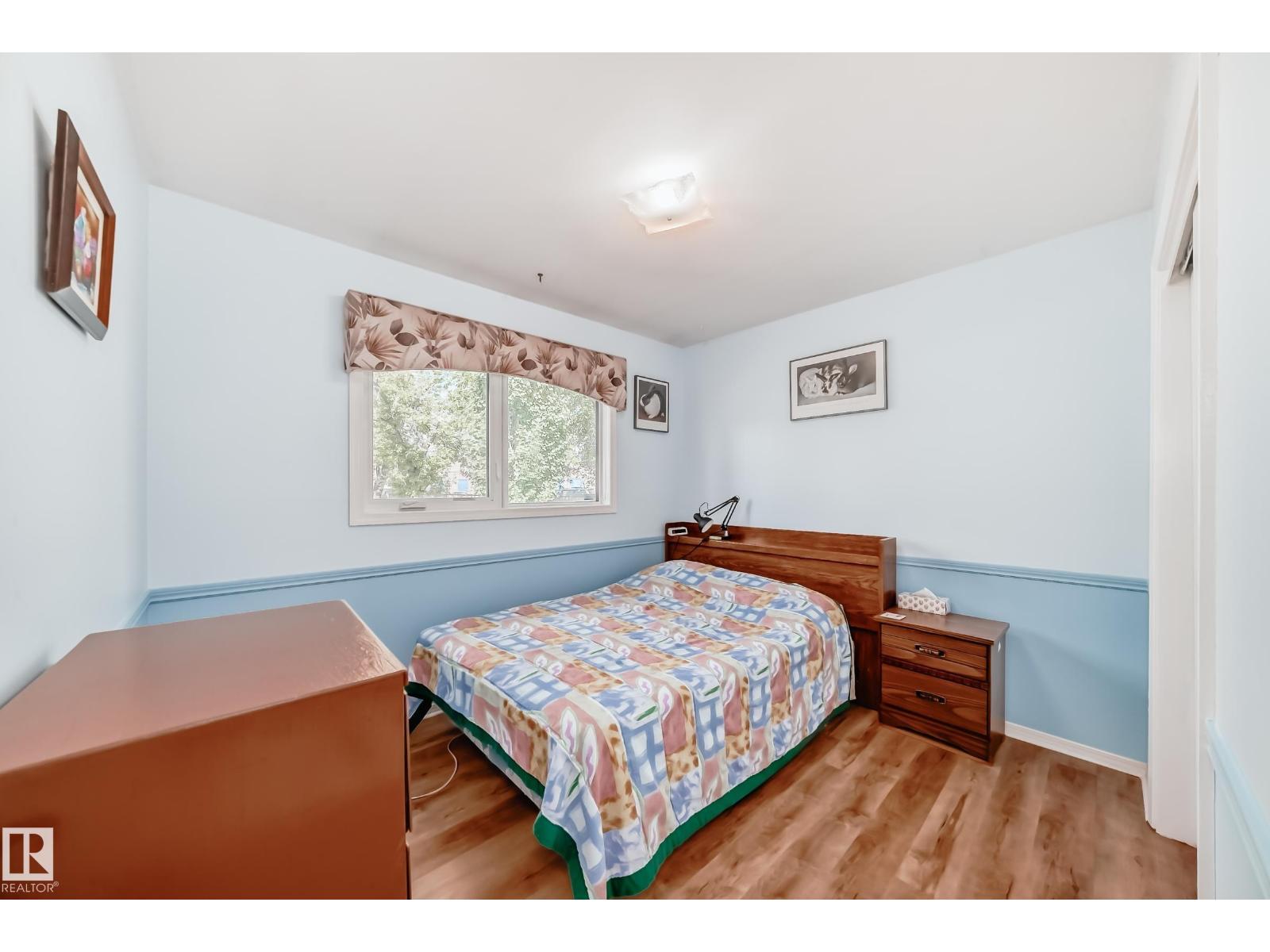 Photo 38 of 8602 158 St Nw, Edmonton AB