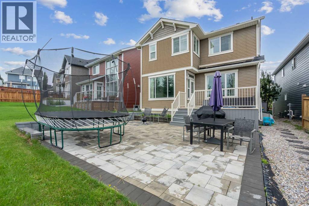 Single Family House for Sale in  Sherwood Gate NW Sherwood Calgary 