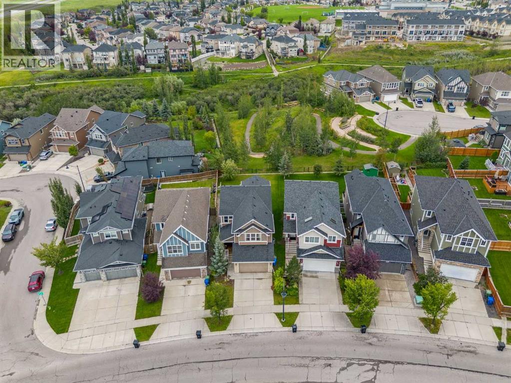 Single Family House for Sale in  Sherwood Gate NW Sherwood Calgary 