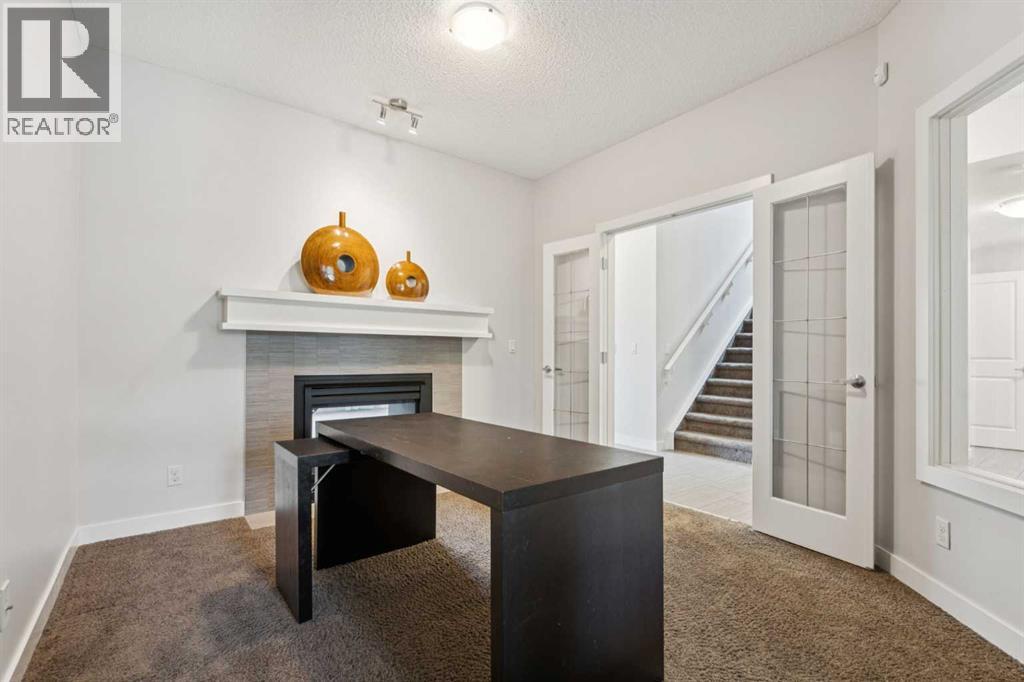 Single Family House for Sale in  Sherwood Gate NW Sherwood Calgary 