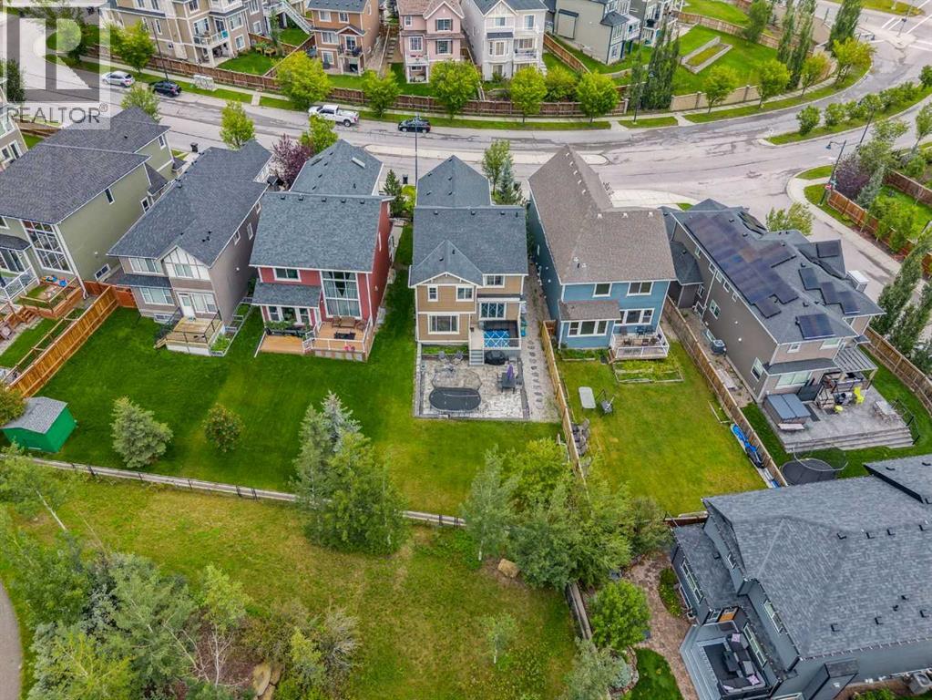 Single Family House for Sale in  Sherwood Gate NW Sherwood Calgary 