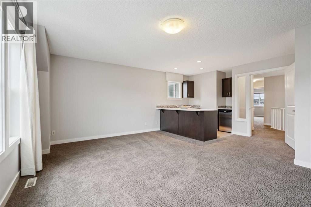 Single Family House for Sale in  Sherwood Gate NW Sherwood Calgary 