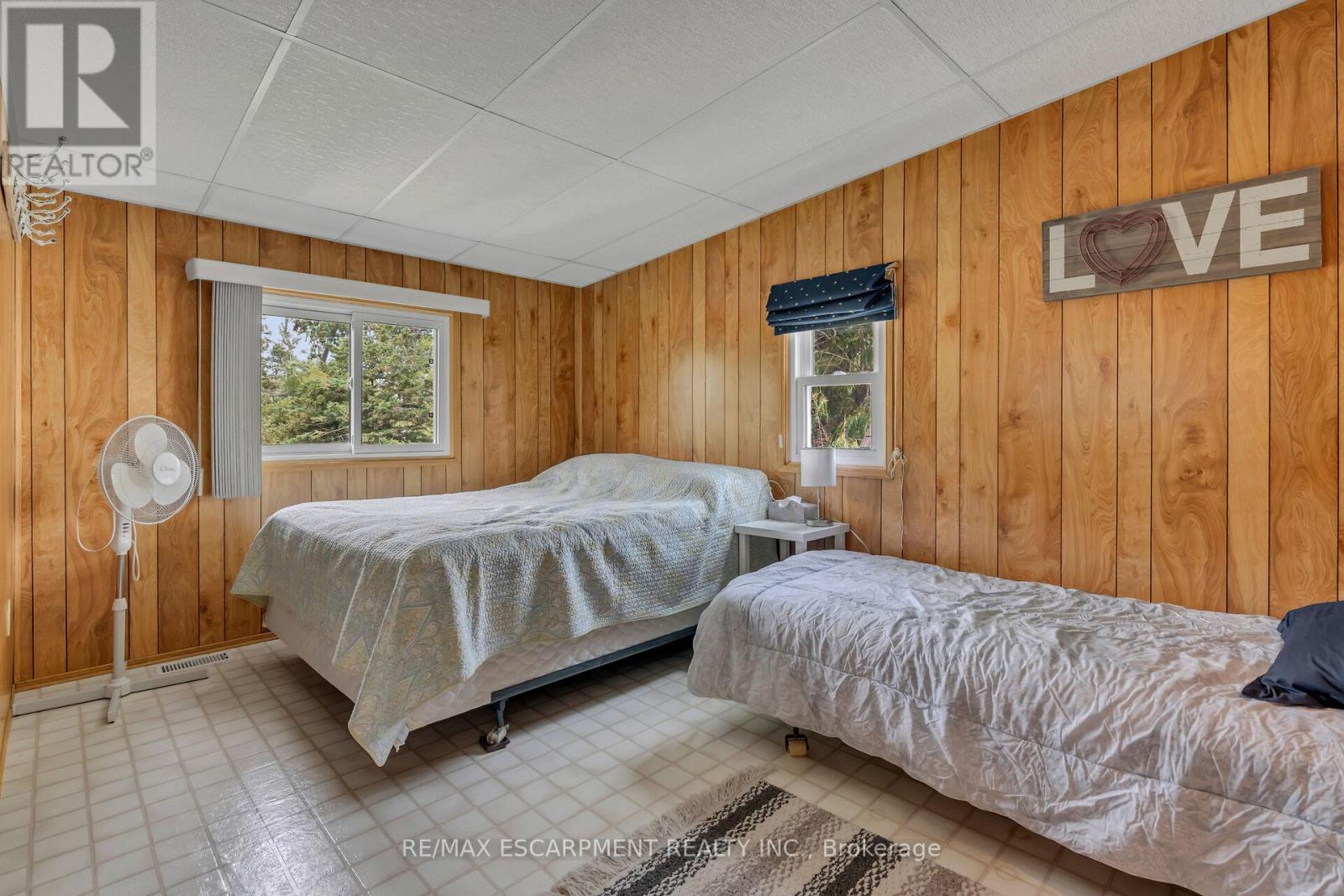 Photo 42 of 20 Hoover Point Lane, Haldimand ON