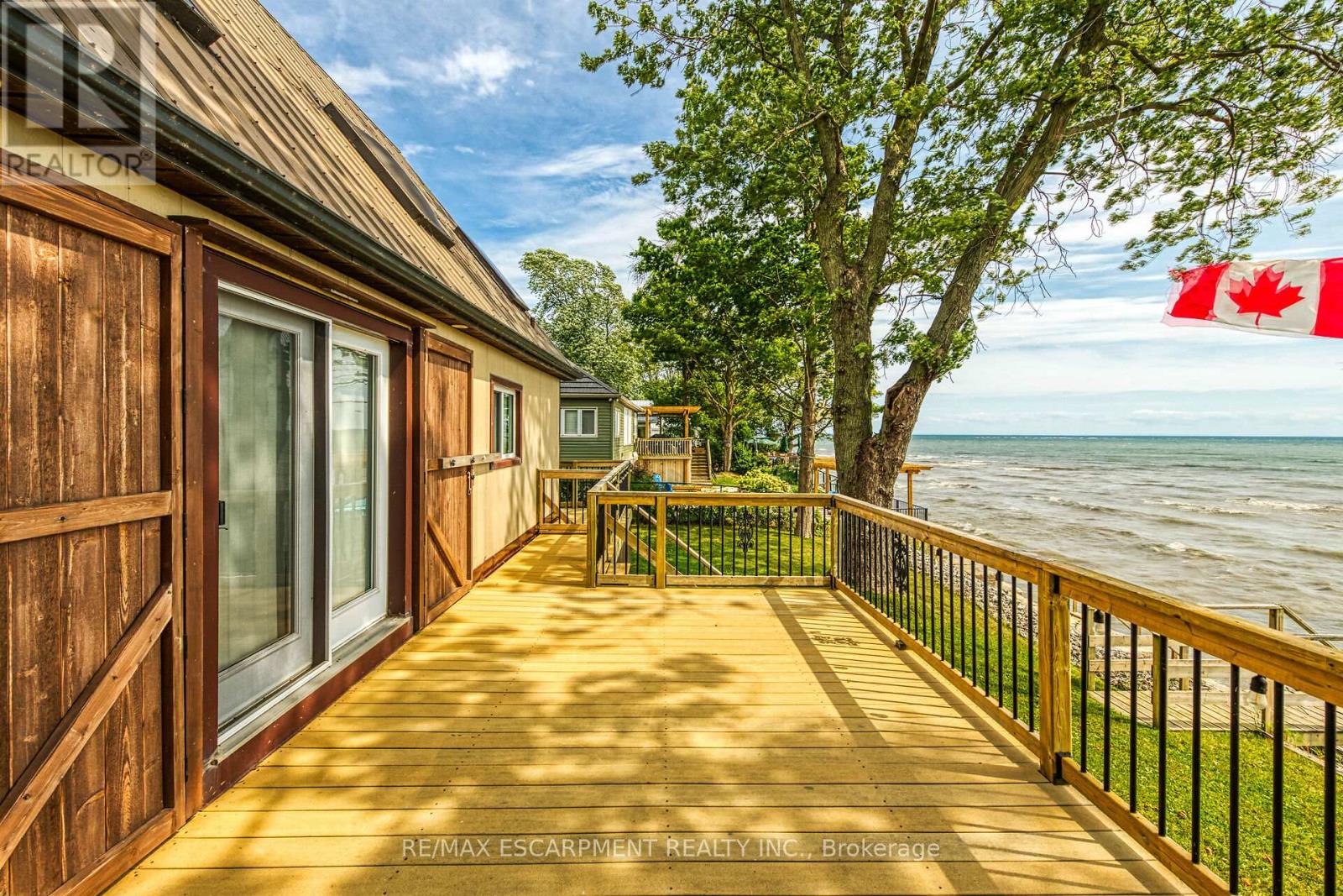 Photo 39 of 20 Hoover Point Lane, Haldimand ON