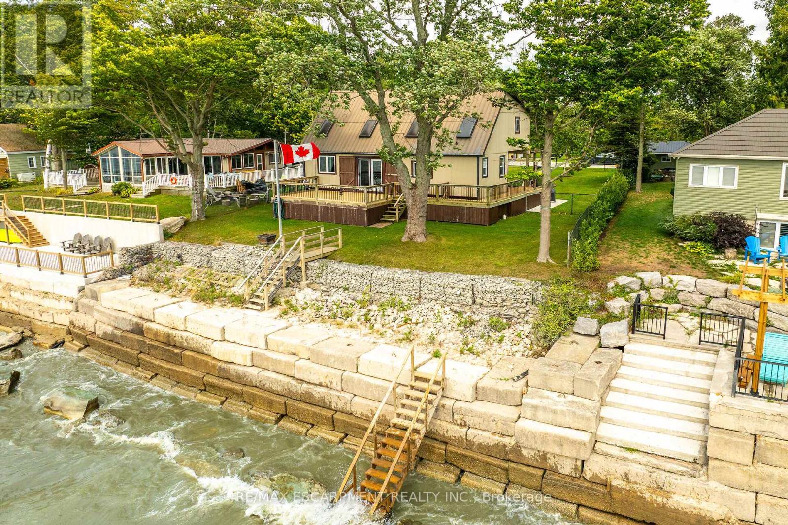 Photo 27 of 20 Hoover Point Lane, Haldimand ON