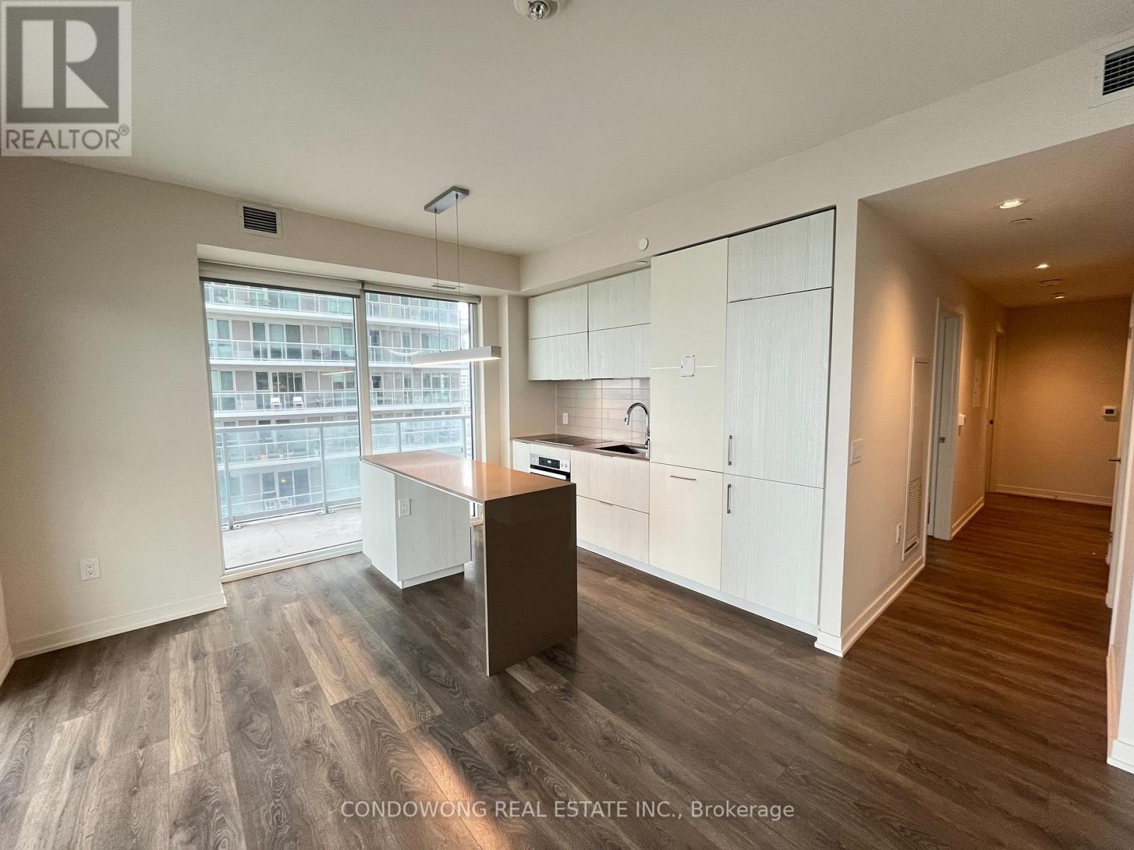 Photo 7 of 2405 20 Richardson Street, Toronto ON